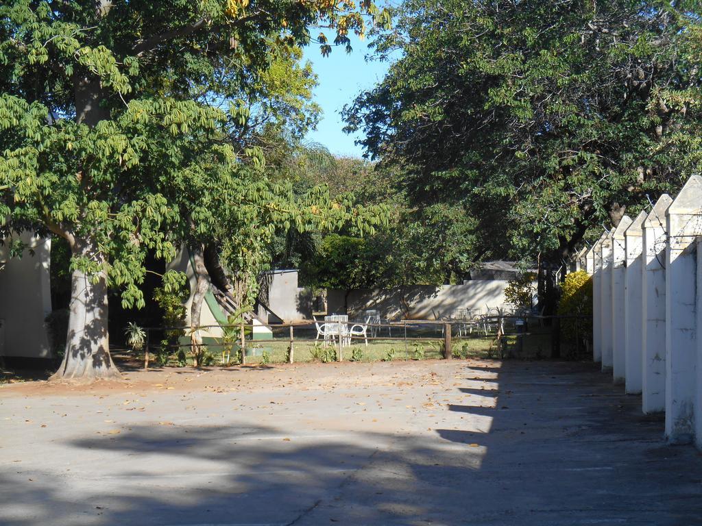 Victoria Falls Budget Hotel Zewnętrze zdjęcie