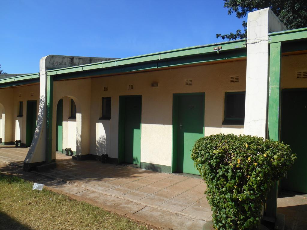 Victoria Falls Budget Hotel Zewnętrze zdjęcie