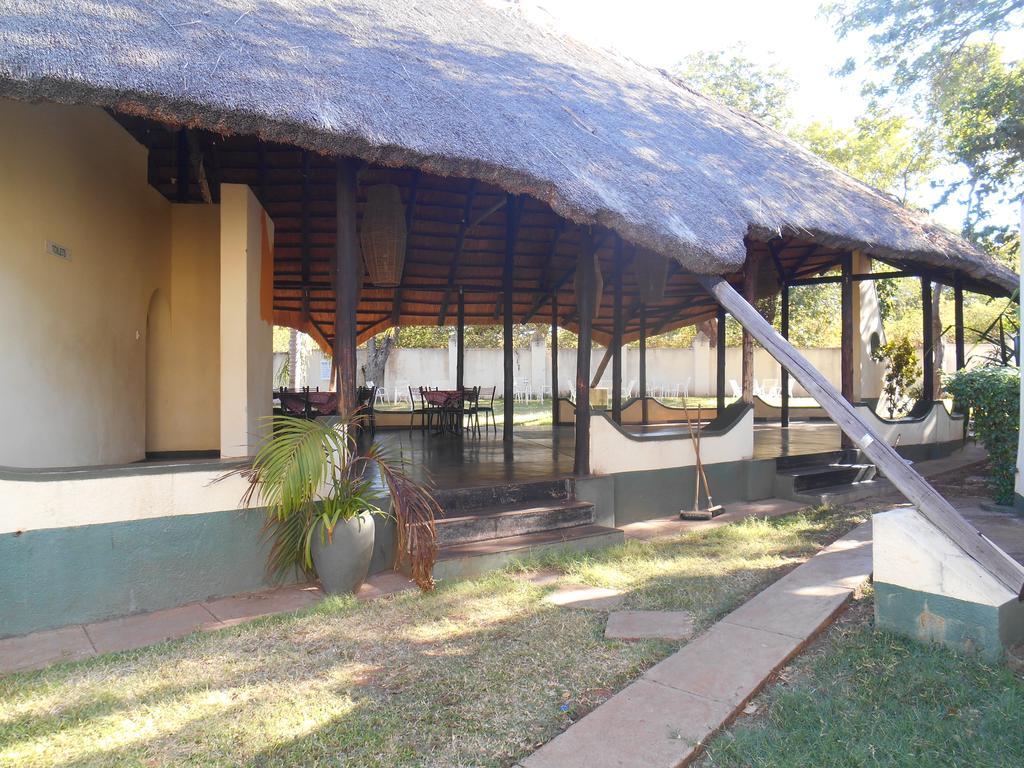 Victoria Falls Budget Hotel Zewnętrze zdjęcie