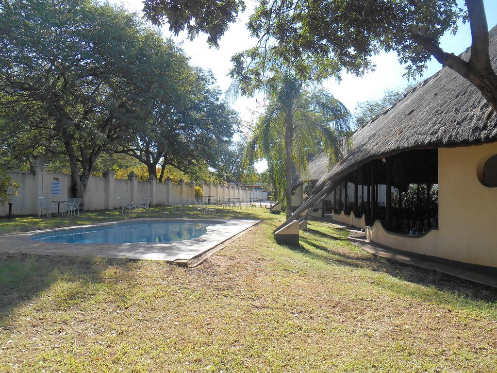 Victoria Falls Budget Hotel Zewnętrze zdjęcie