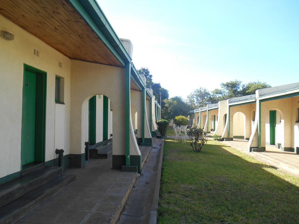 Victoria Falls Budget Hotel Zewnętrze zdjęcie