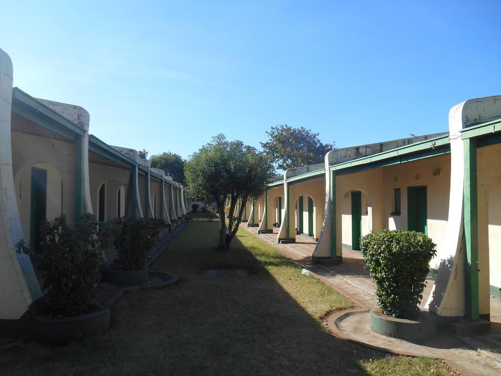 Victoria Falls Budget Hotel Zewnętrze zdjęcie